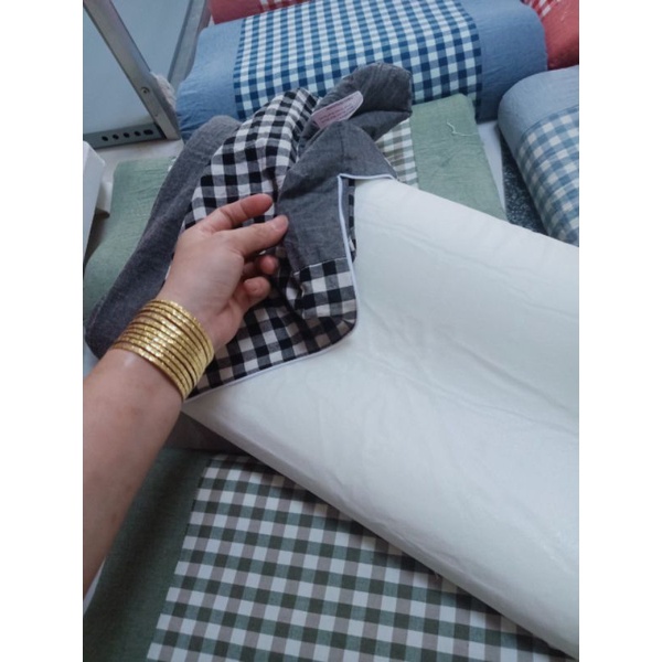 Gối cao su non người lớn giảm đau vai gáy, chống mỏi cổ tạo tư thế thoải mái, đưa ta vào giấc ngủ để thư giãn, nghỉ ngơi