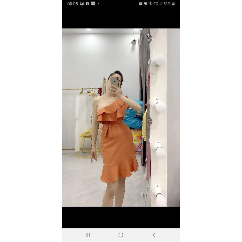 Đầm lệch vai đuôi cá cao cấp | BigBuy360 - bigbuy360.vn