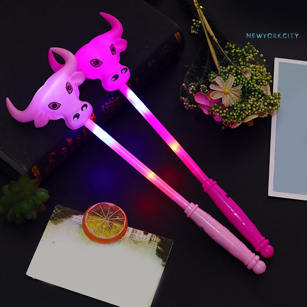 Gậy Phát Sáng Hình Đầu Bò Hoạt Hình Cho Bé