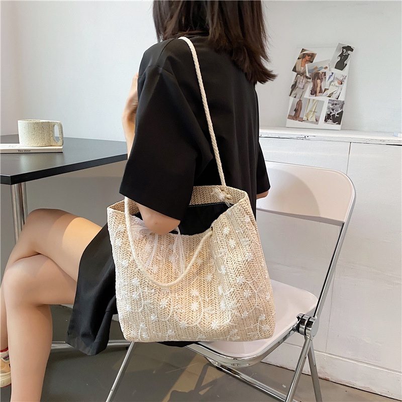 Túi Tote Đeo Vai Đan Cói Cỡ Lớn Phối Ren Thiết Kế Dễ Thương
