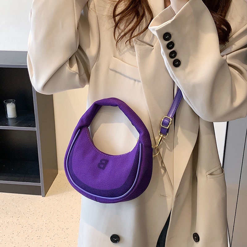 Túi Đeo Chéo Mini Hình Bánh Donut Xinh Xắn Cho Nữ