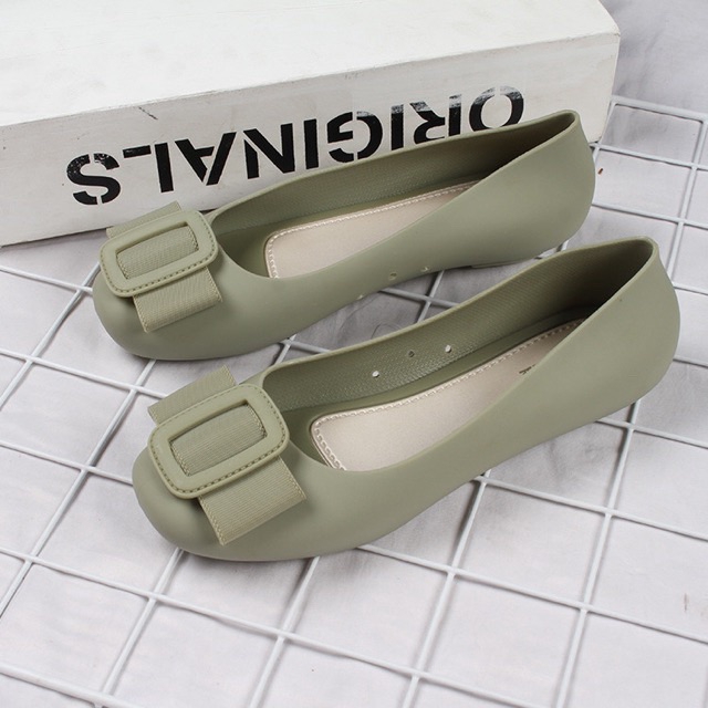 GIÀY BÚP BÊ BỆT KHUY VUÔNG ĐI MƯA CHỐNG NƯỚC SIÊU HOT 4 MÀU | BigBuy360 - bigbuy360.vn