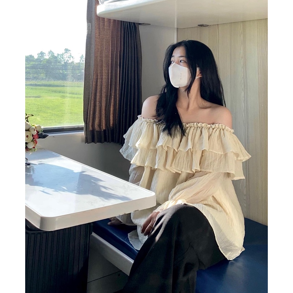Áo trễ vai bèo hai tầng Sunny Shirrt - Hàng chất lượng cao