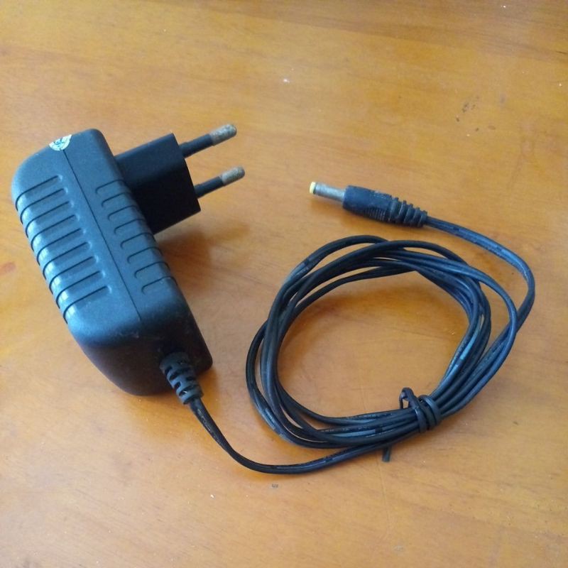 Thanh lý nguồn 9 volt, adapter 9V