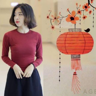 Áo Croptop Tay Dài Màu Đỏ Đô
