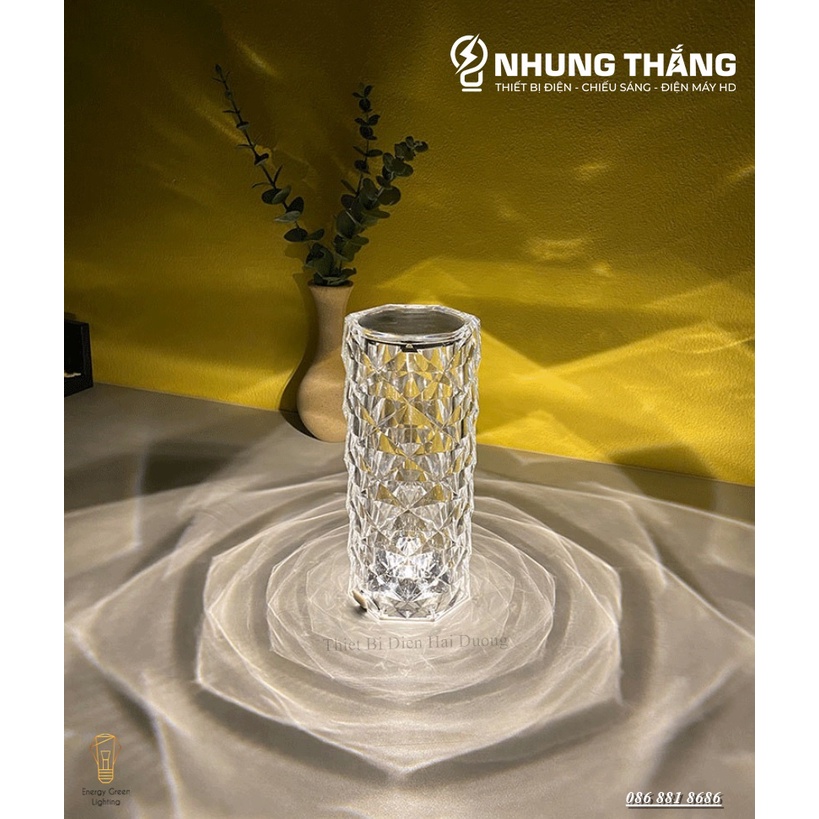Đèn Bàn Pha Lê Cảm Ứng DB-981 - Chuyển Đổi 16 Màu Sắc - Điều Khiển Từ Xa - Decor Trang Trí - Pin Sạc Tích Điện