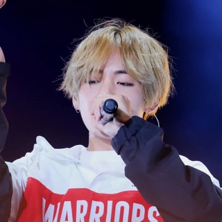 Áo khoác giống V BTS