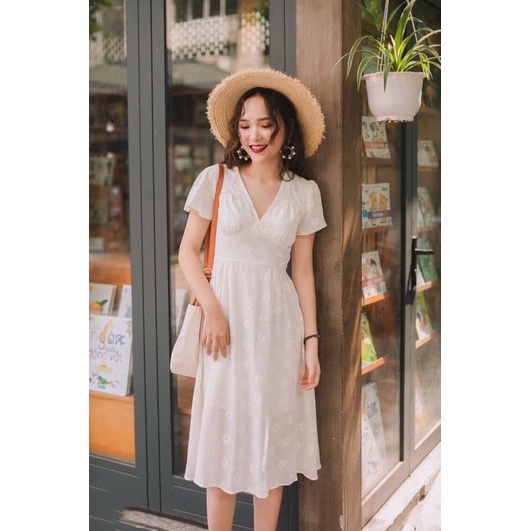 Đầm Váy Hoa Cúc Nhí Xinh Xắn Vintage Chất Vải Thô Xước
