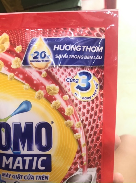 NƯỚC GIẶT OMO MACTIC 150g ( GÓI NHỎ)