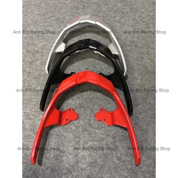 Cảng Sau Sirius Spark Màu Đen Đỏ Bạc Sản phẩm giá rẻ chất lượng