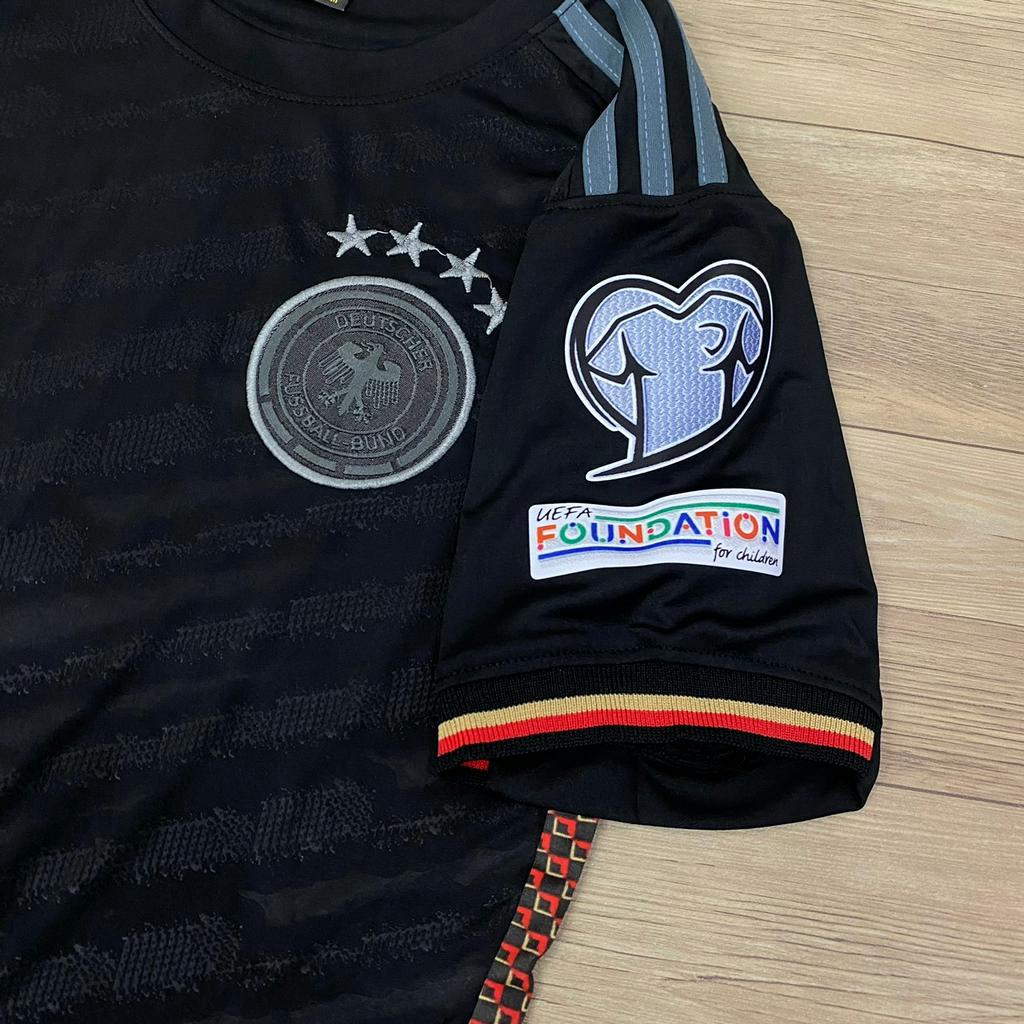 Bộ quần áo đá banh đội tuyển ĐỨC đen viền xám sân khách SV EURO2024