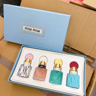 Set nước hoa miu miu 4 chai