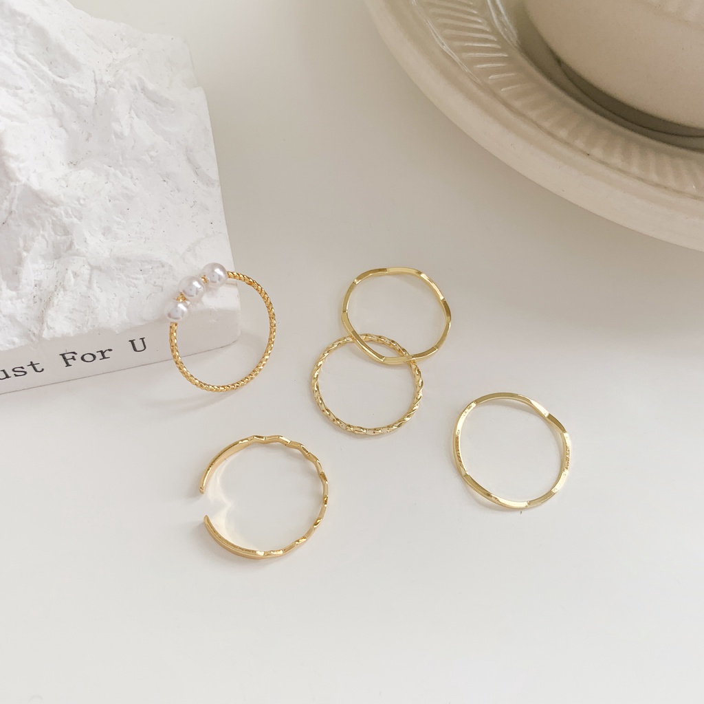 Nhẫn tròn phong cách retro Nhật Bản sang trọng