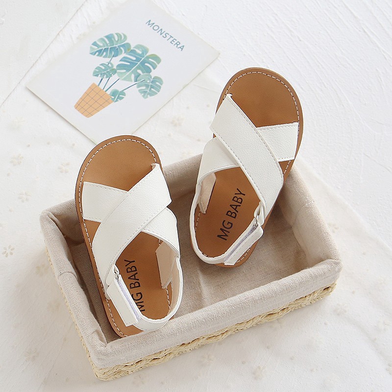 Giày sandal quai chéo dễ thương cho bé từ 2-6 tuổi