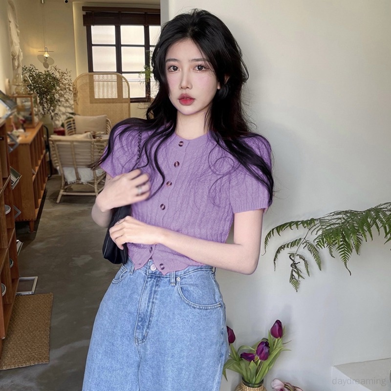 Áo Croptop Dệt Kim Tay Ngắn Cổ Tròn Phối Nút Phía Trước Thời Trang Cho Nữ