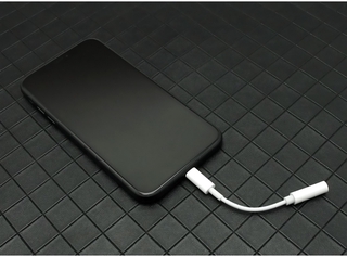 Cáp chuyển đổi lightning 3.5mm dành cho Iphone 12