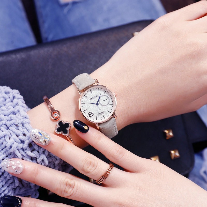 Đồng hồ thời trang nữ Mstianq M03 dây da lộn, phong cách hàn quốc | BigBuy360 - bigbuy360.vn