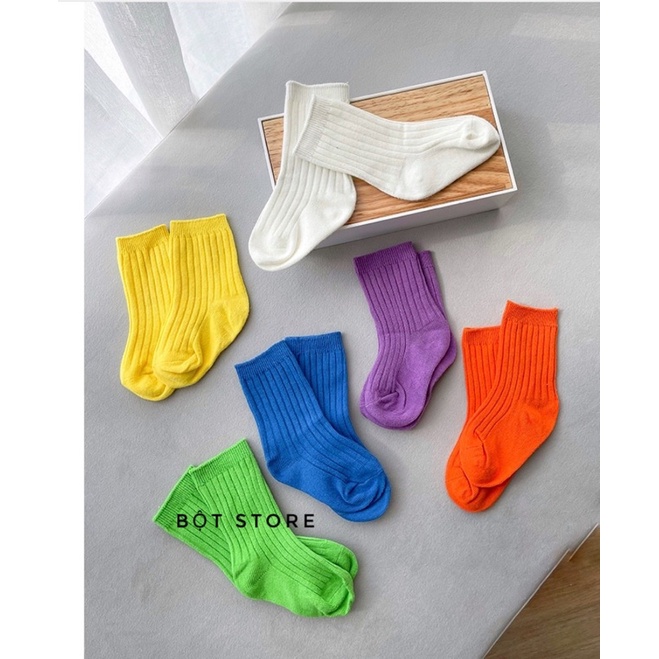 Tất basic Hàn Quốc cho bé yêu mix đồ