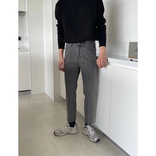 Quần jeans nam form slimfit ống ngắn - BASIC JEANS.