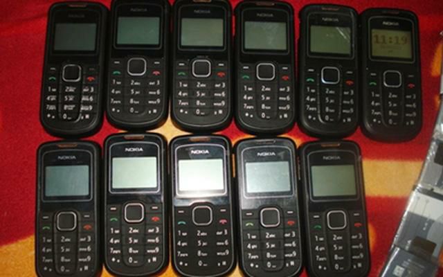 ĐIỆN THOẠI NOKIA 1202 CHÍNH HÃNG ( CŨ 99% )