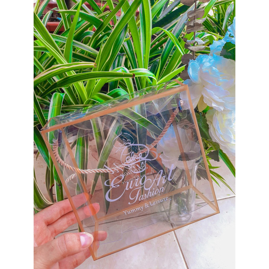 Hộp meca mini đựng son (kích thước 14*14*7cm) (hộp không kèm phụ kiện bên trong) | BigBuy360 - bigbuy360.vn