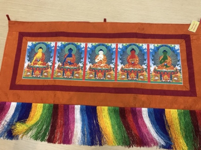 Rèm Ngũ Phương Phật