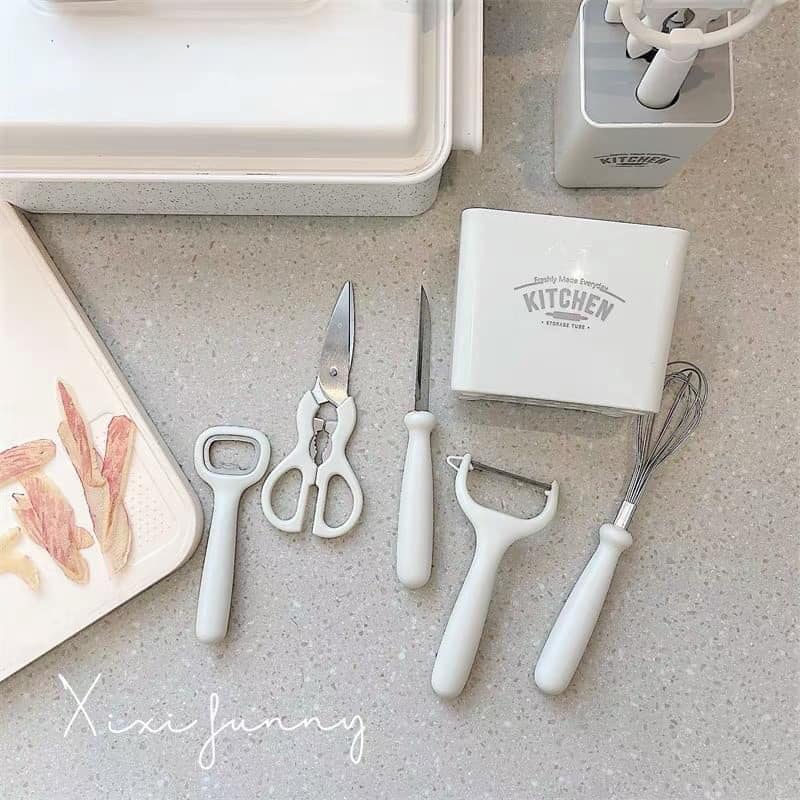 Bộ dao nhà bếp 6 món Korea Kitchen kèm kệ cắm kháng khuẩn sắc bén
