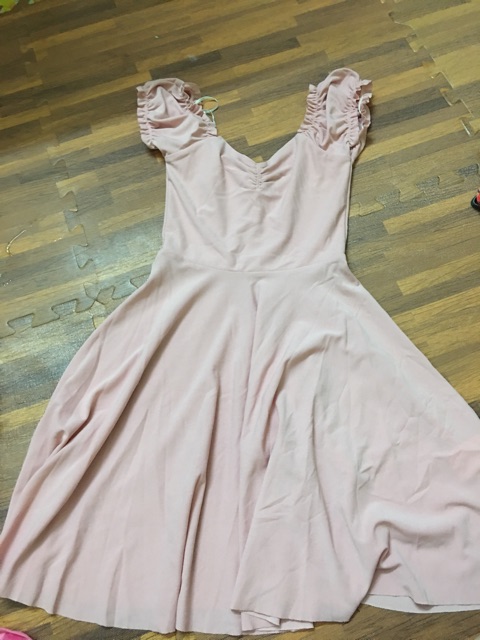 Thanh lý hàng auth của e ah, giá siêu rẻ từ 100k , ce ủng hộ e ah, e sẽ up dần ah 🥰🥰🥰🥰🥰🥰🥰🥰🥰🥰🥰🥰🥰🥰🥰😭😭😭🥰