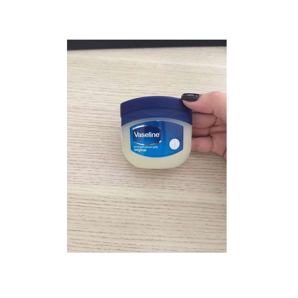 Sáp dưỡng ẩm Vaseline 100ML