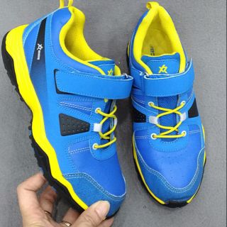 Freeship 99k toàn quốc_,Giày thể thao LeCaf size 38 màu xanh.