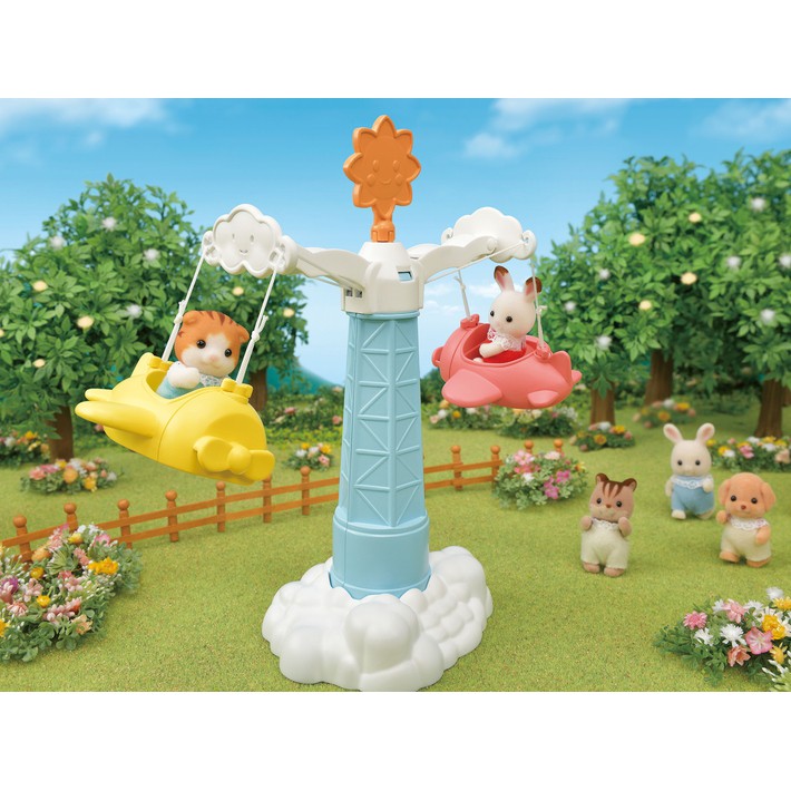 Đồ chơi nhà búp bê Sylvanian Families vòng đu máy bay 5334