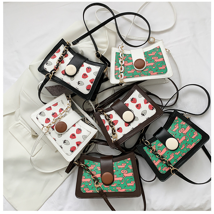 Túi Đeo Vai Nữ In Hình Quả Dâu Xinh Xắn