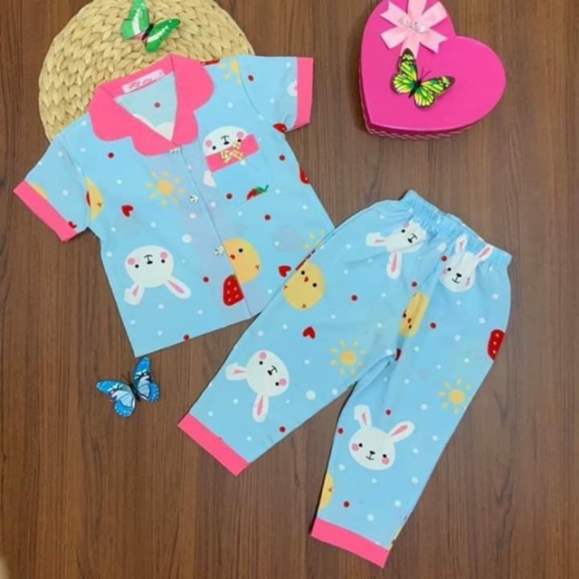 Đồ bộ Pijama tay ngắn quần dài vải lụa họa tiết cho bé gái (12-32kg) - HIROKIDS