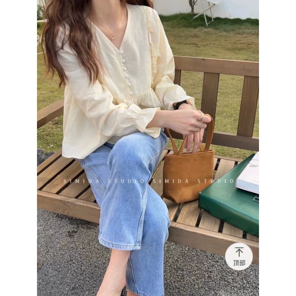 Áo babydoll cổ v cúc bọc phong cách hàn quốc