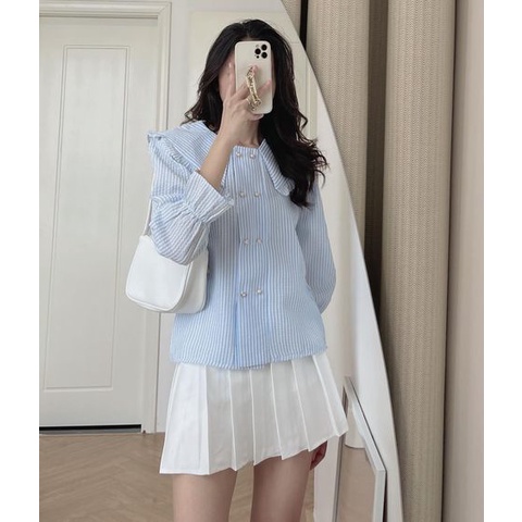 Áo sơ mi kẻ xốp điệu tay bo xinh xắn