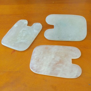 NGỌC CẠO GIÓ MẶT VÀ TOÀN THÂN - ngọc khai thác tự nhiên