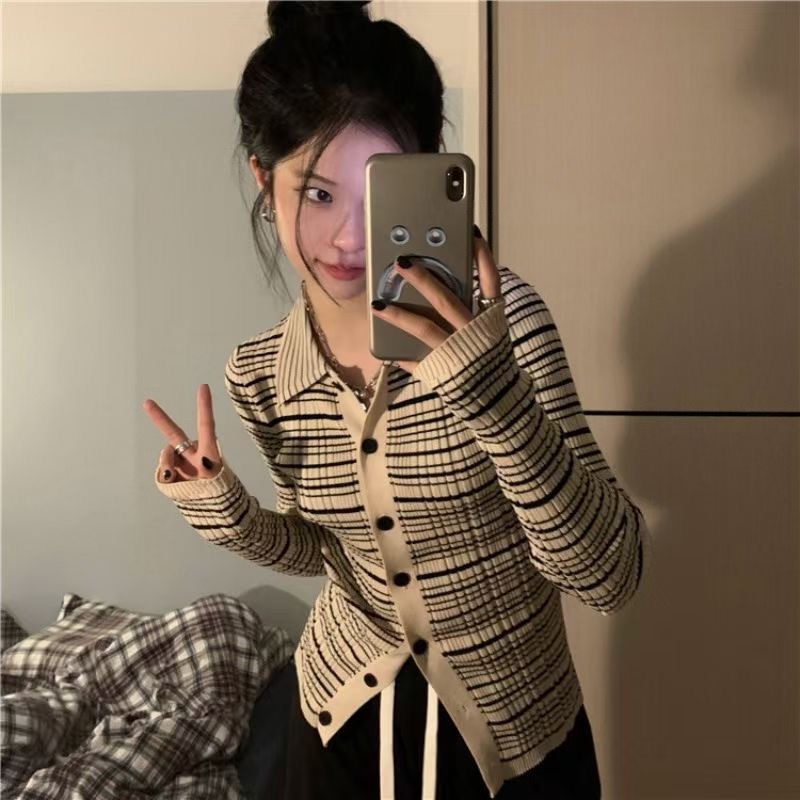 Áo kiểu SUXI dệt kim cổ polo dáng ôm màu tương phản phong cách cổ điển thời trang