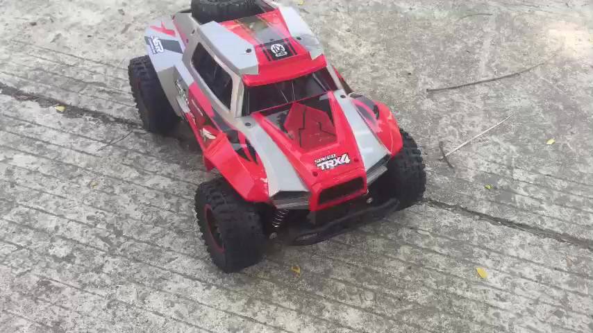 Xe ô tô điều khiển từ xa tỷ lệ 1:12 kích cỡ lớn