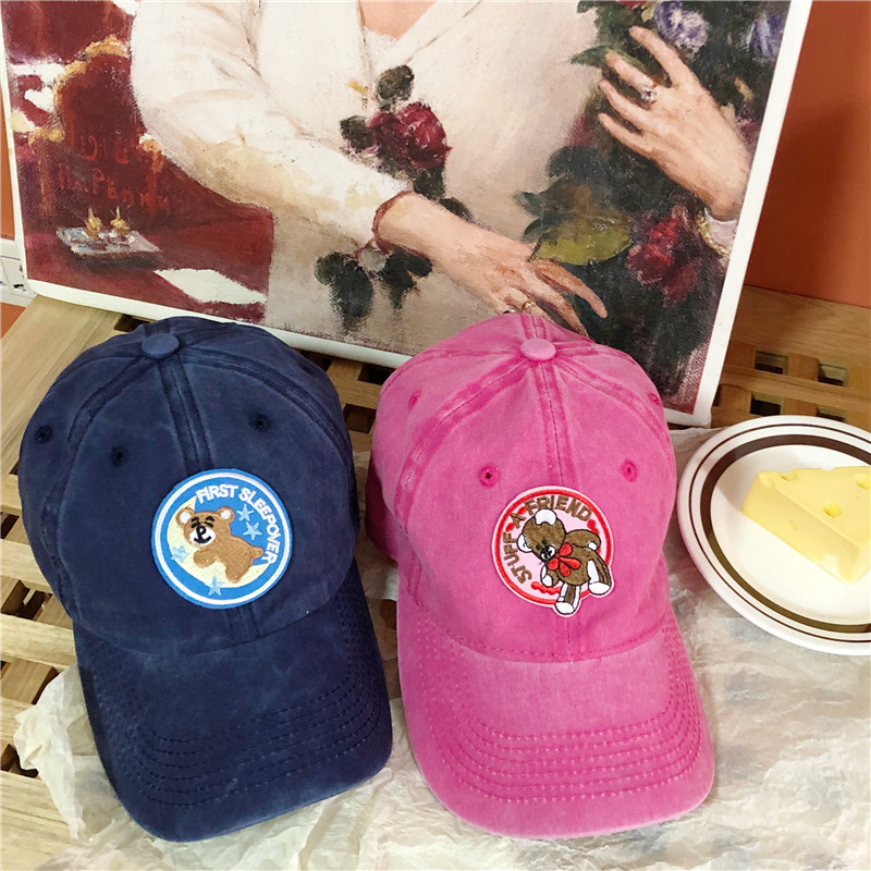 Nón lưỡi trai hình gấu theo phong cách cổ điển