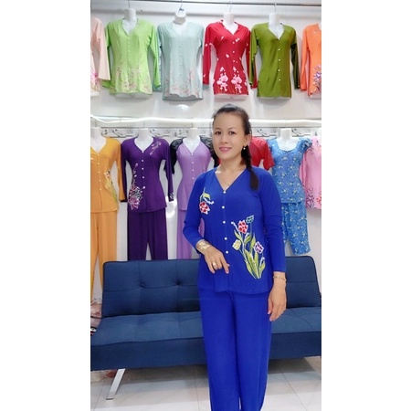 Bộ Bà Ba Thêu Ống Rộng