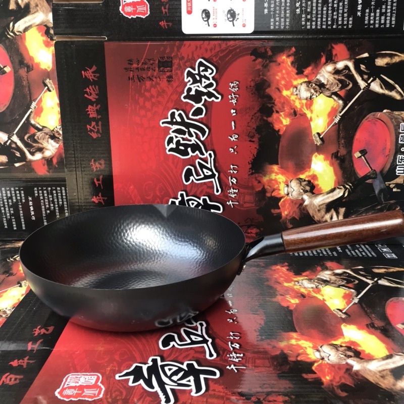 Chảo  thép gõ Vân búa