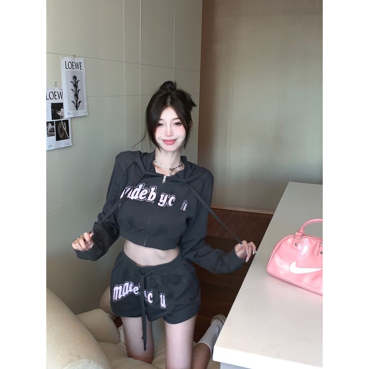 Set Áo Khoác Có Nón + Quần Dài Dây Rút Phong Cách Mới Cho Nữ