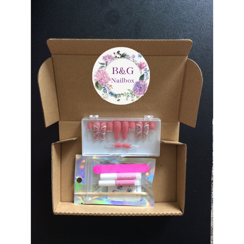 CHARM BƯỚM - ĐÍNH ĐÁ - B&G Nailbox thiết kế - 12 móng FORM CHUẨN -  [Mua 1 Tặng 5]