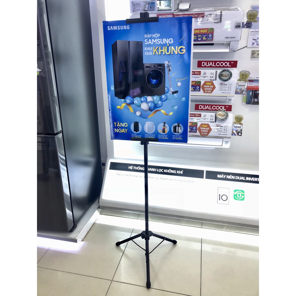 Khung standee treo tranh chữ T bằng sắt 3 chân