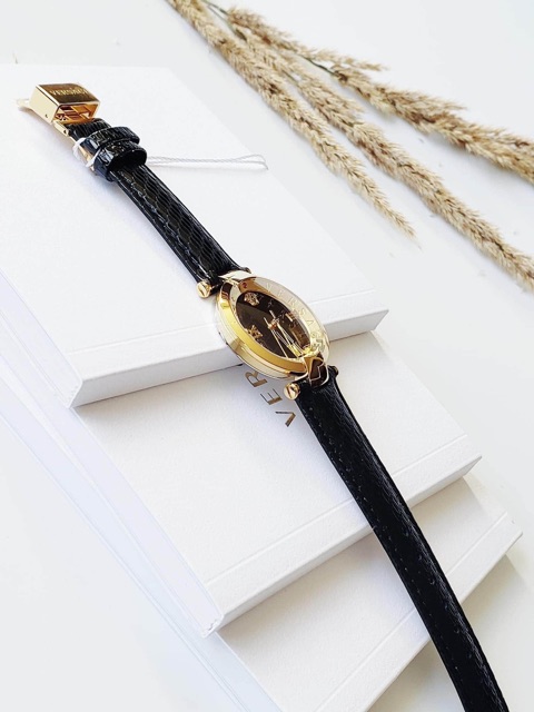 Đồng hồ nữ Ver.sace Revive