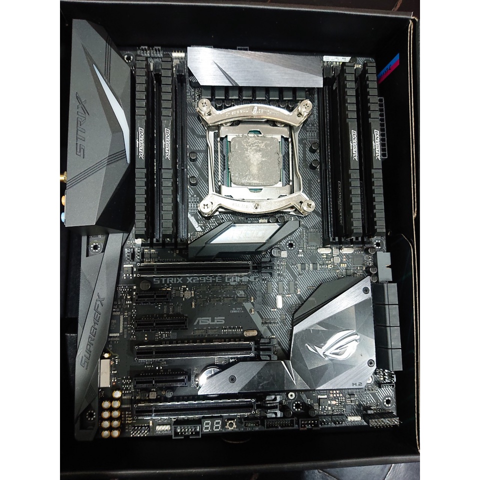 Combo Bo mạch chủ ASUS WS x299 Pro/Se intel i9 7900x delidded 64Gb HyperX Predator DDR4, ASUS X299 DELUXE 2, ASUS ROG ST