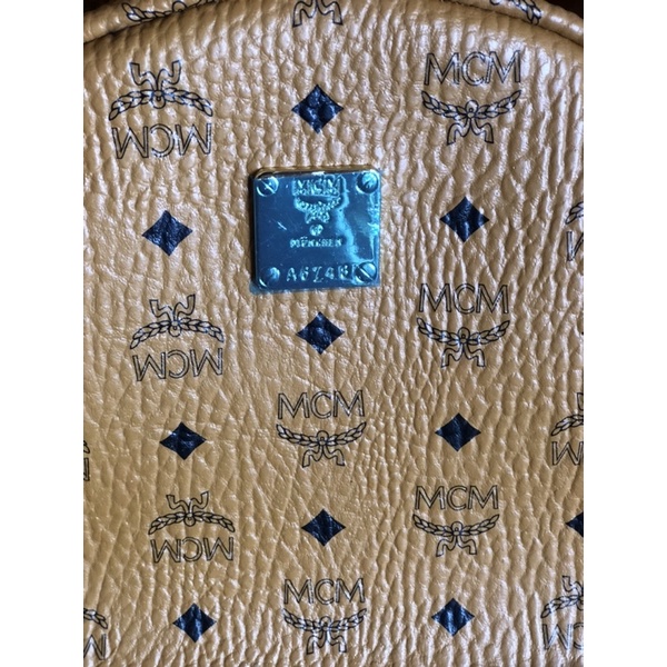 ba lô mcm size 32*40 có sẵn