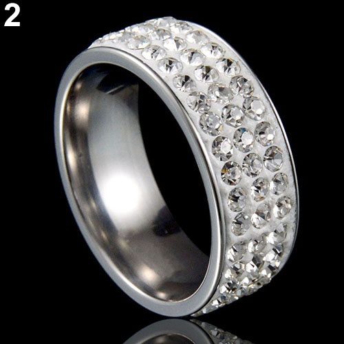 Nhẫn thép titan đính đá nhân tạo đẹp mắt cho nam nữ