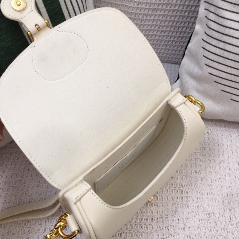Túi đeo chéo Dior Bobby CD da thật thiết kế trẻ trung năng động với 6 màu siêu xinh dây đeo có thể điều chỉnh
