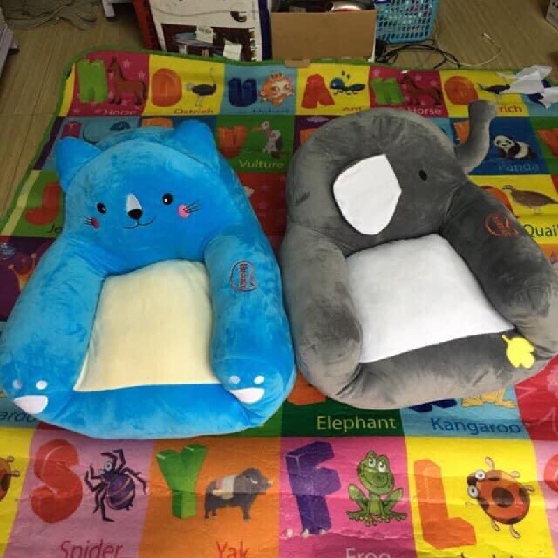 Ghế sofa hình thú quà tặng Huggies cho bé